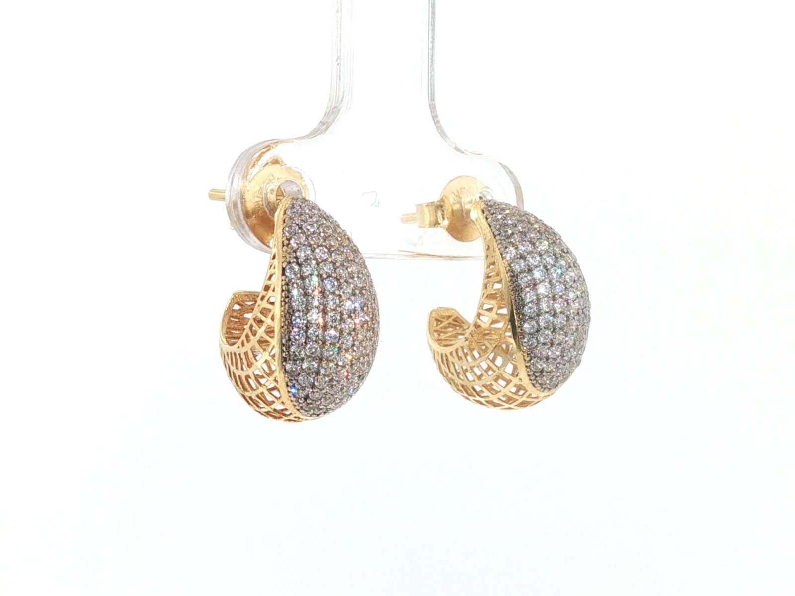 Aretes en Oro amarillo 18k con Circonia — Aretes — Oro amarillo 18k